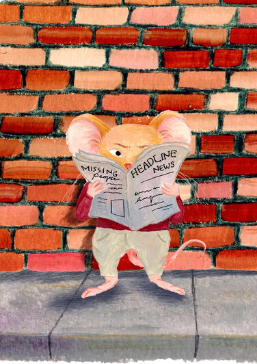 Mouse Read The Newspaper